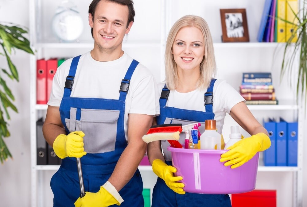 Why Natural Cleaners Beat Harsh Chemicals Every Time